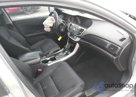 2015 Honda Accord Sport z USA, uszkodzony, nr VIN 1HGCR2F55FA123654